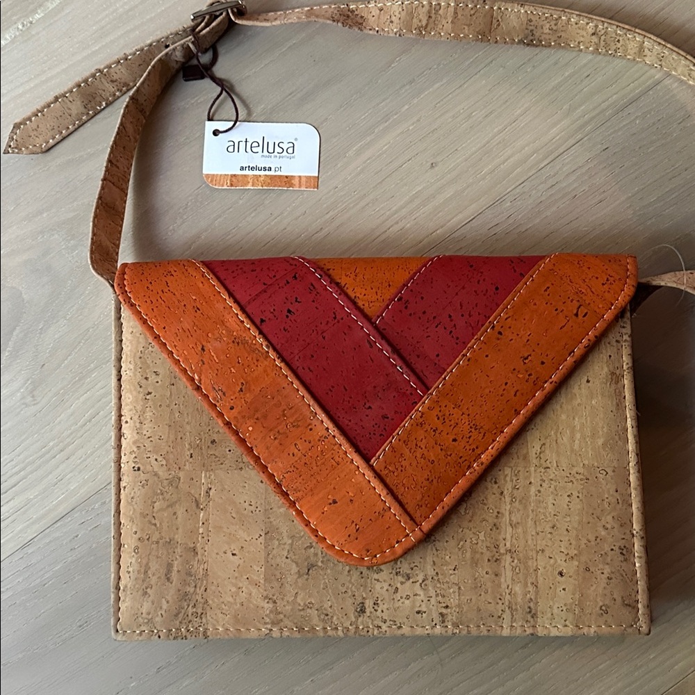 NWT 100% Cork made in Portugal adjustable crossbody purse red orange natural